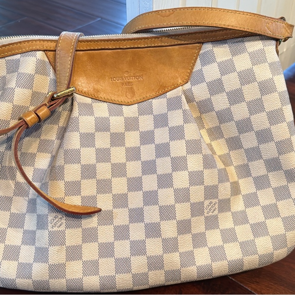 Crossbody  Louis Vuitton